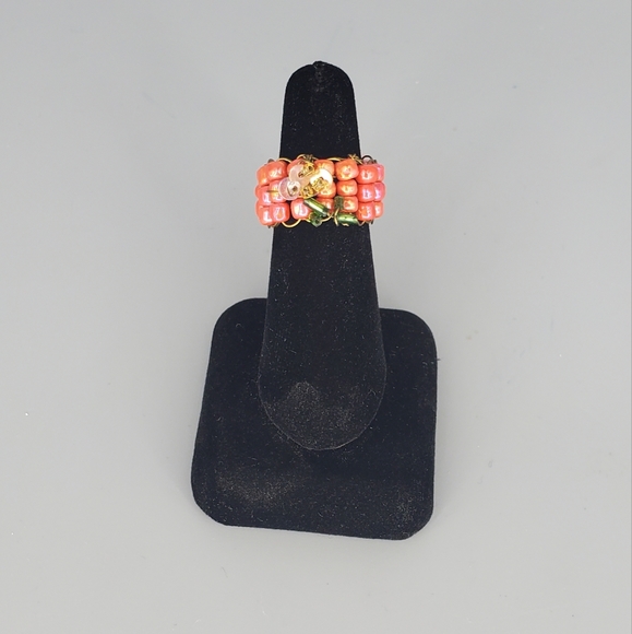 Coral Red Floral Beaded Ring - Picture 2 of 10